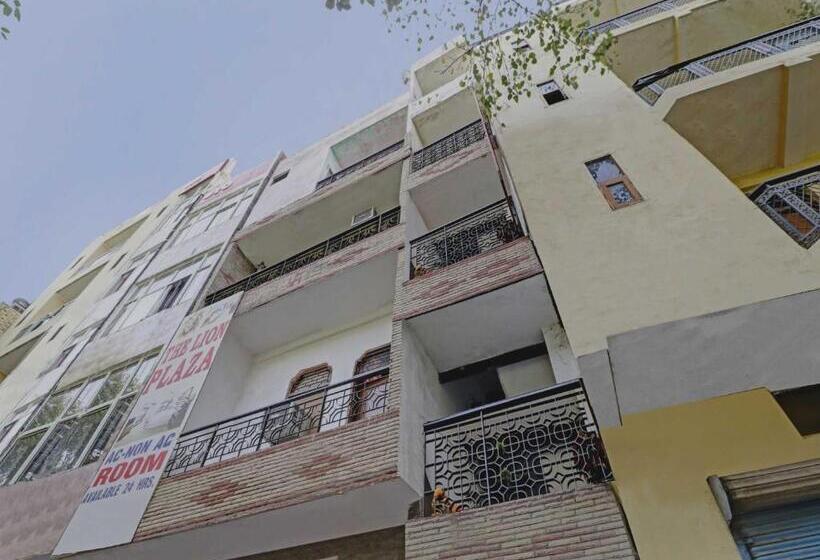 Hotel Oyo 73235  Enigma