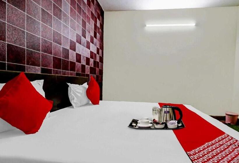 Hotel Oyo 73235  Enigma