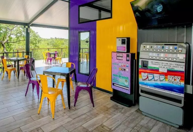 هتل Sleepover Kruger Gate