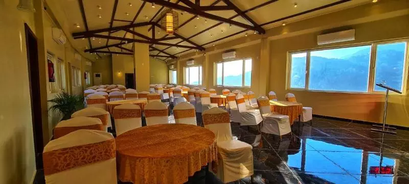 Justa Birding Resort & Spa Best Dhauladhar View Resort