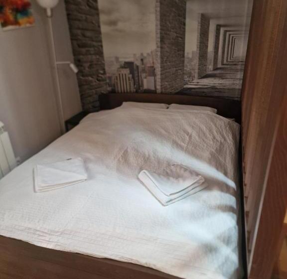 Studio Jolly Kop Jana 2