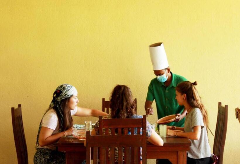 هتل Athyantha Resort