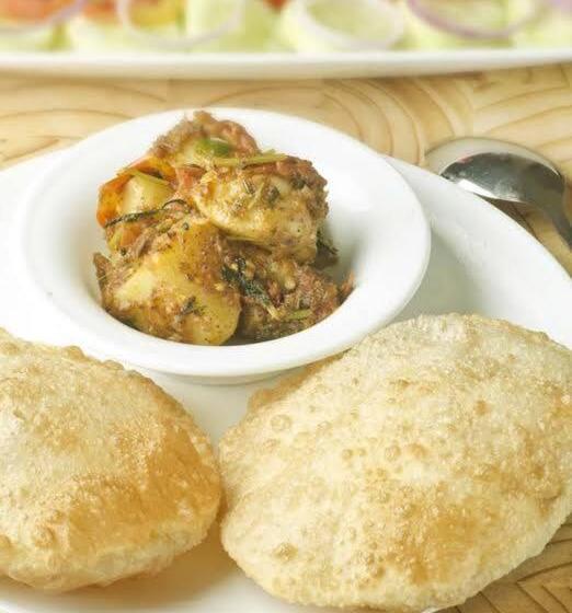 هتل Day In Lahore