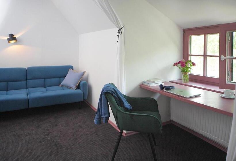 בית מלון כפרי Spichlerz Na Krakowskiej