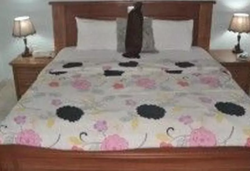 پانسیون Room In Lodge - Princess Luxury Hotelsluxurious Affordable