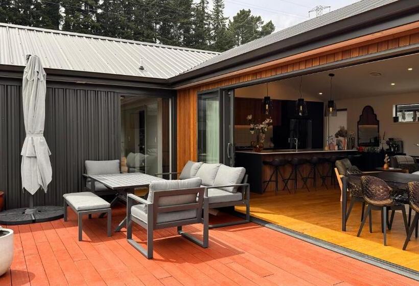 بنسيون Hillside Studio