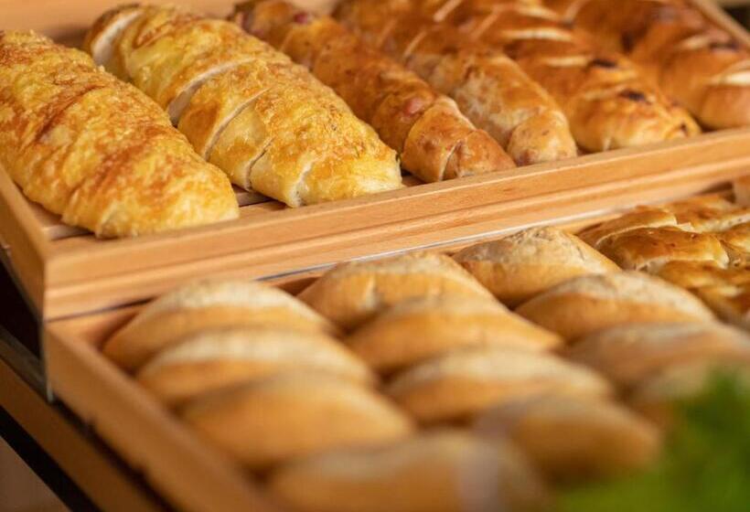 Access By Loisir Hotel Nagoya