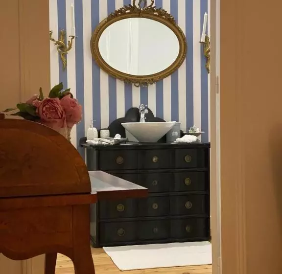 Aamiaismajoitus (B&B) Villa Aristide