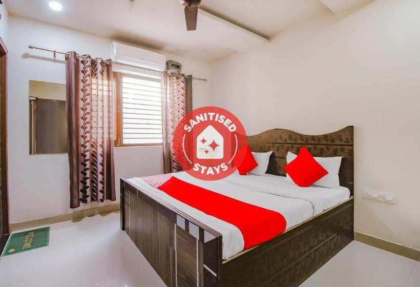 ホテル Oyo 79216  Gms Inn