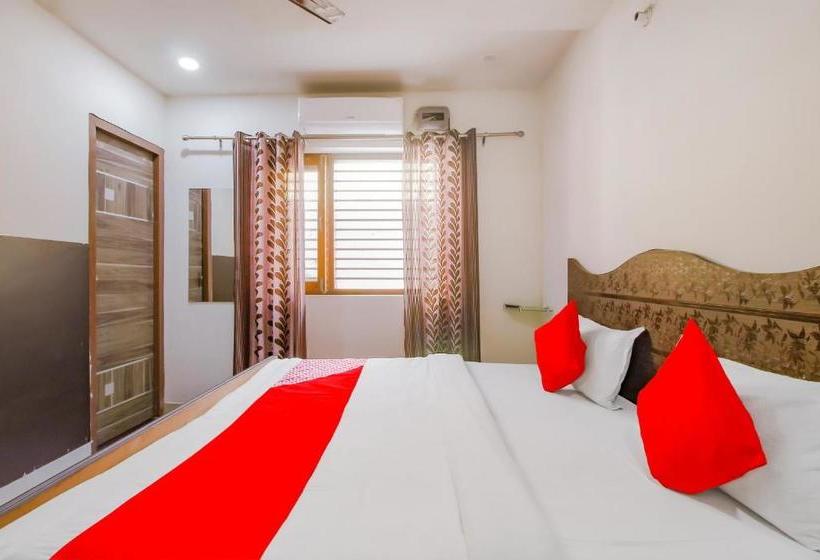 ホテル Oyo 79216  Gms Inn