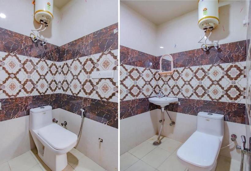 ホテル Oyo 79216  Gms Inn