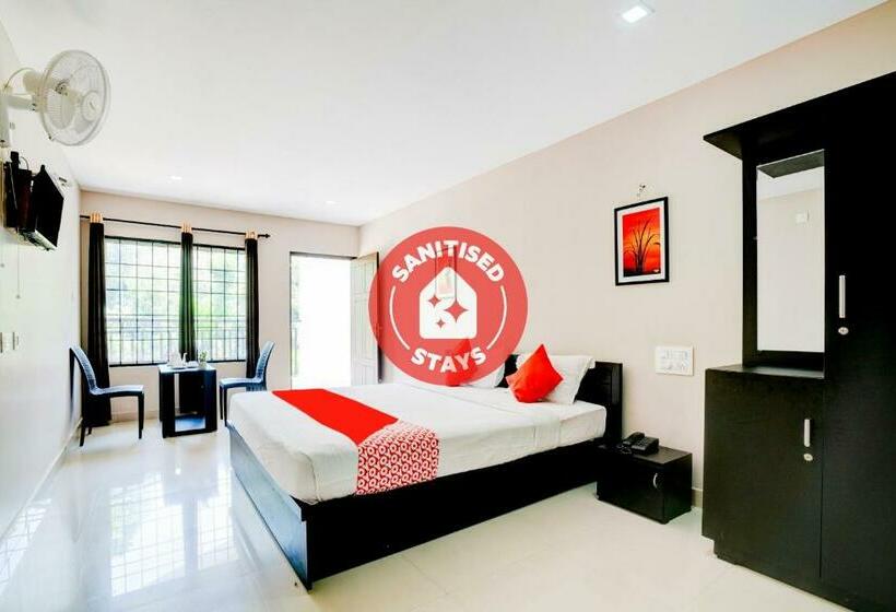 فندق Oyo 79322 Bloomsbury Inn