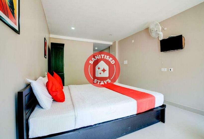 فندق Oyo 79322 Bloomsbury Inn