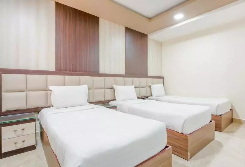 هتل Fab Le Palais