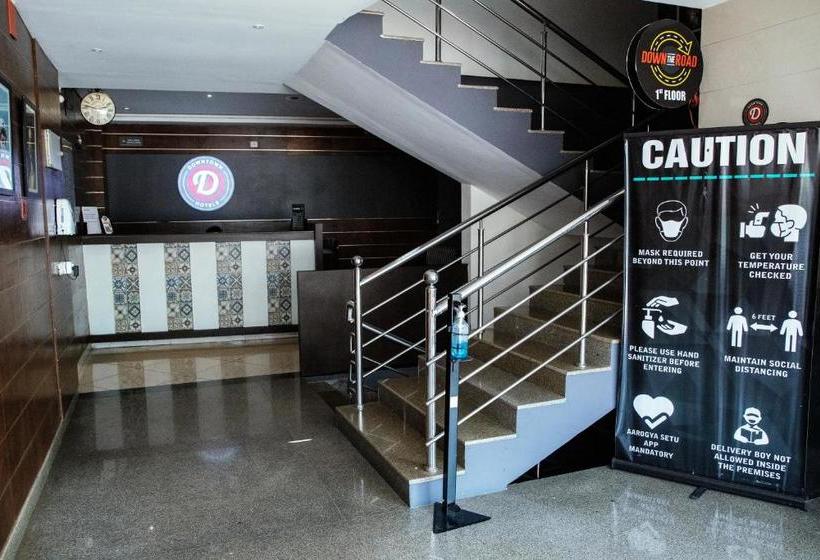 فندق Pratham Inn By Downtown S