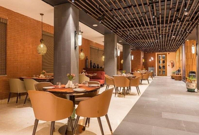 Hotel Udaan Himalayan Suites And Spa