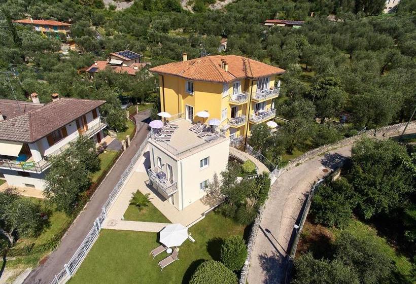 La Pervinca Apartments