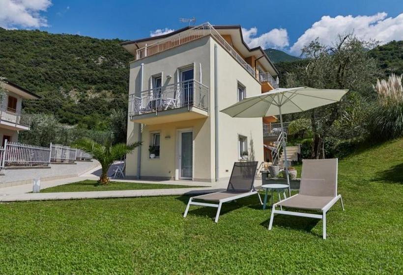 La Pervinca Apartments