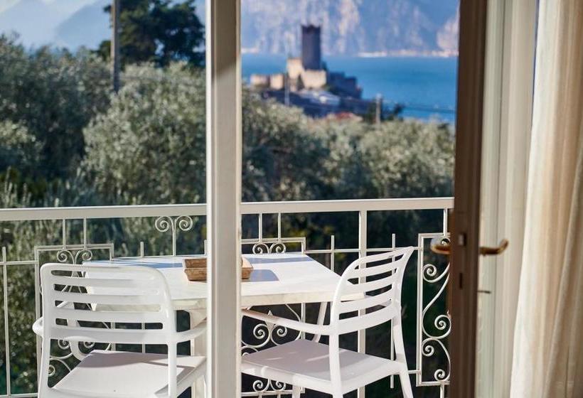 La Pervinca Apartments