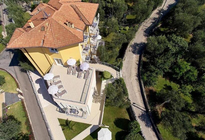 La Pervinca Apartments