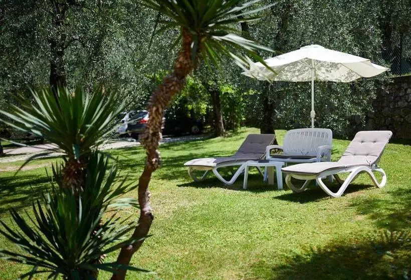 La Pervinca Apartments