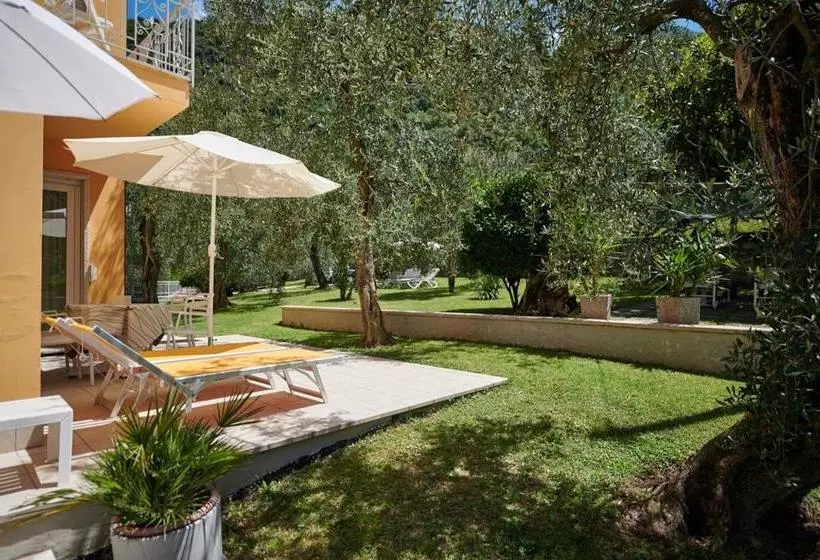 La Pervinca Apartments