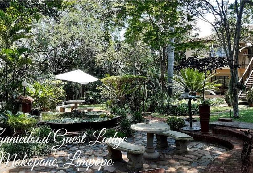 Majatalo Kanniedood Guest Lodge