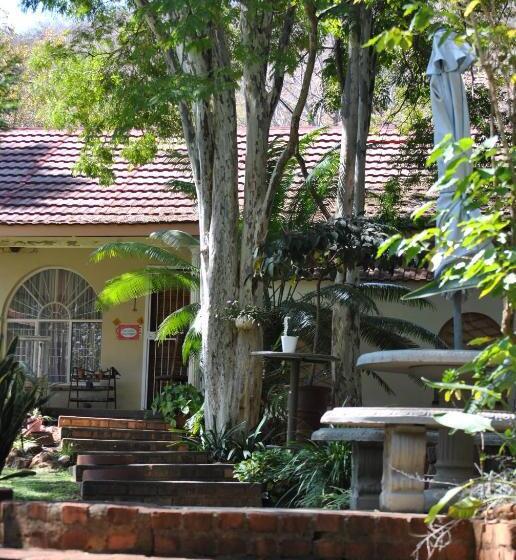 Majatalo Kanniedood Guest Lodge