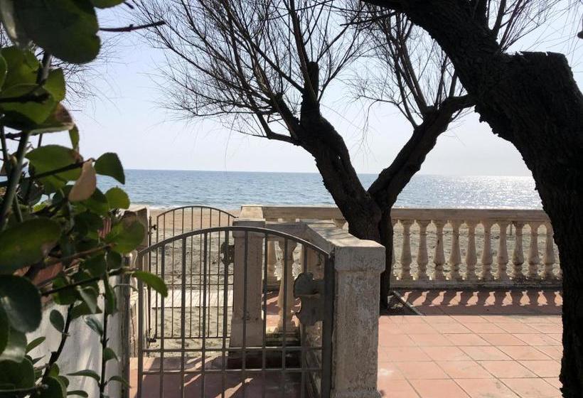 פנסיון Villa Degli Squali Suite Home