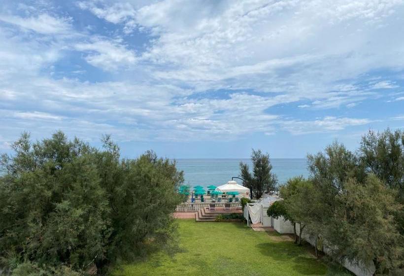 פנסיון Villa Degli Squali Suite Home