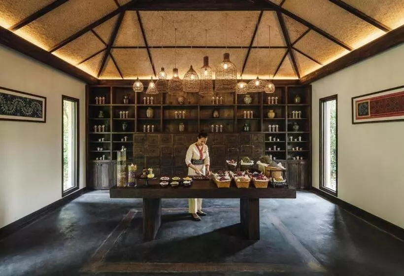استراحتگاه Avana Retreat