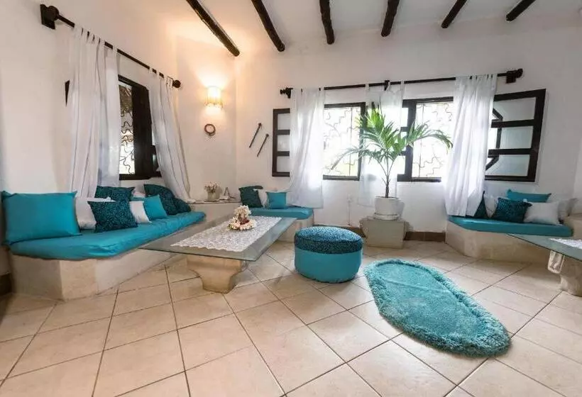 Watamu Sunrise Villa