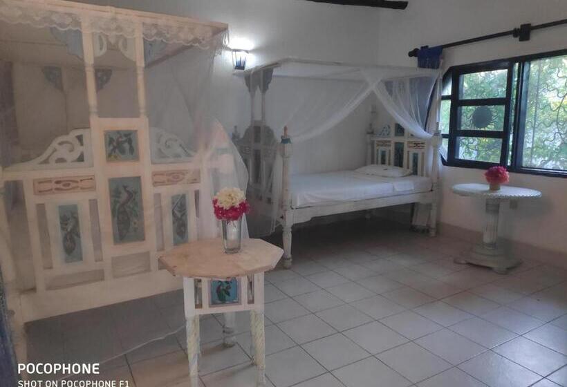 Watamu Sunrise Villa