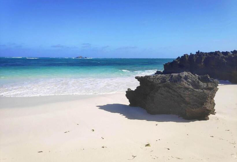 Watamu Sunrise Villa