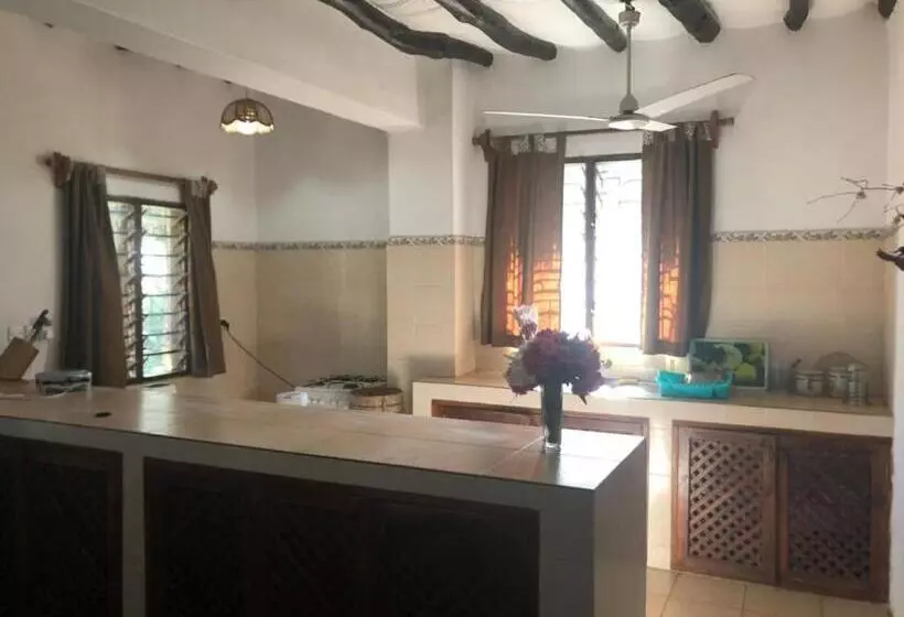 Watamu Sunrise Villa