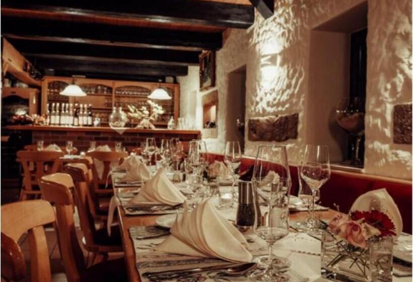 Weingut Schuh   Pension Zur Bosel