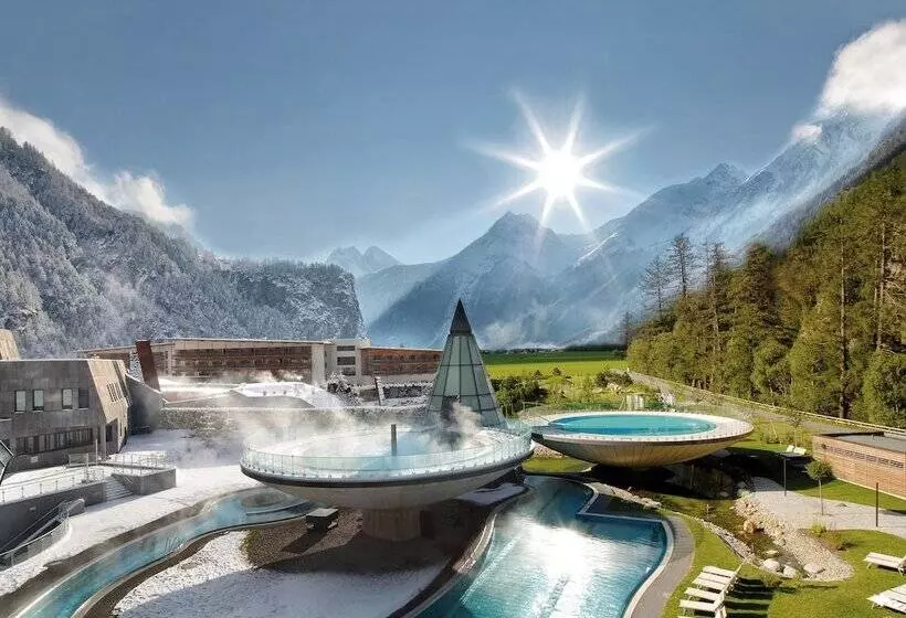 Aqua Dome 4 Sterne Superior Hotel & Tirol Therme Längenfeld