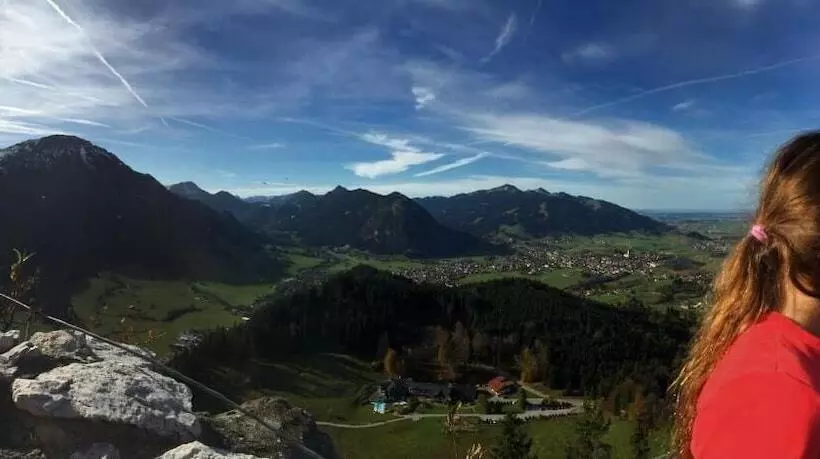 Отель Bed & Breakfast Jungholz   Pension Katharina