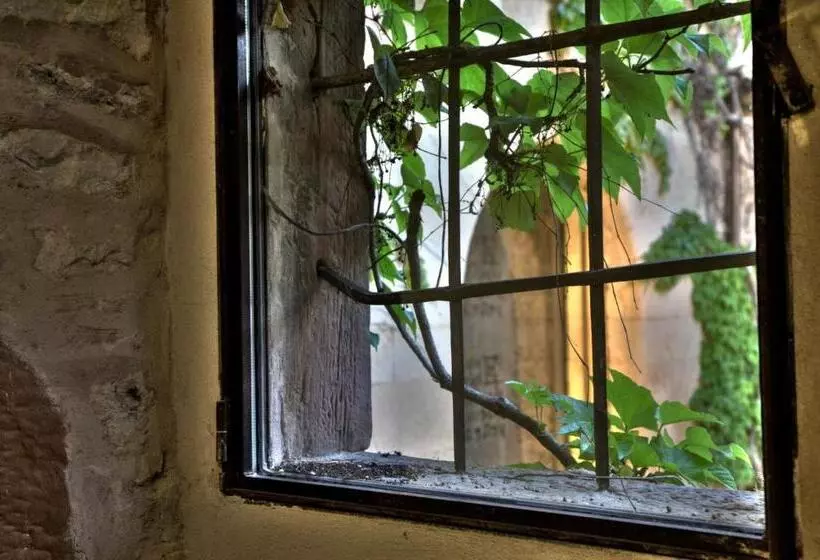 Hotel Boutique El Convento De Mave