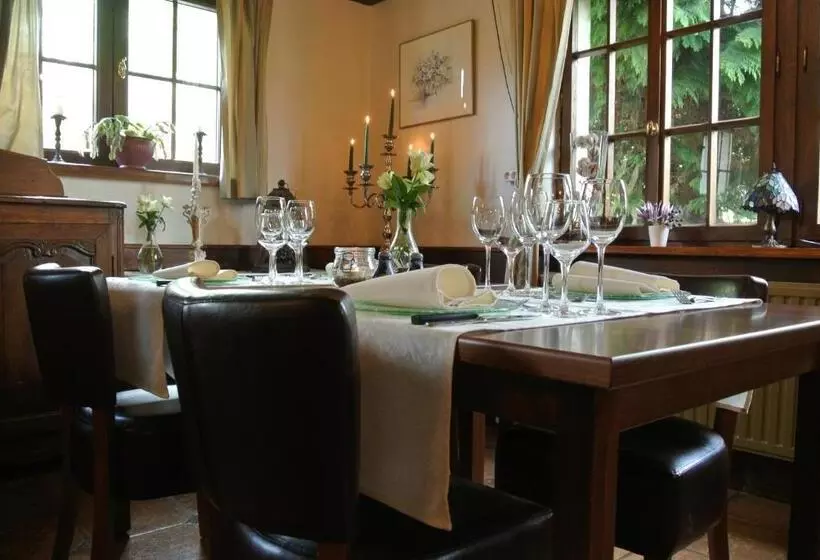 Отель Hostellerie Des Tilleuls