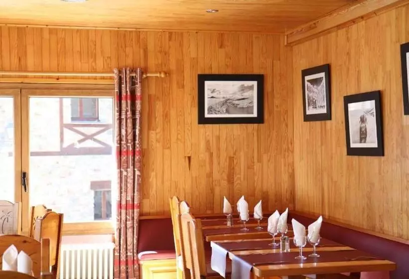 هتل Hôtel Bruxelles