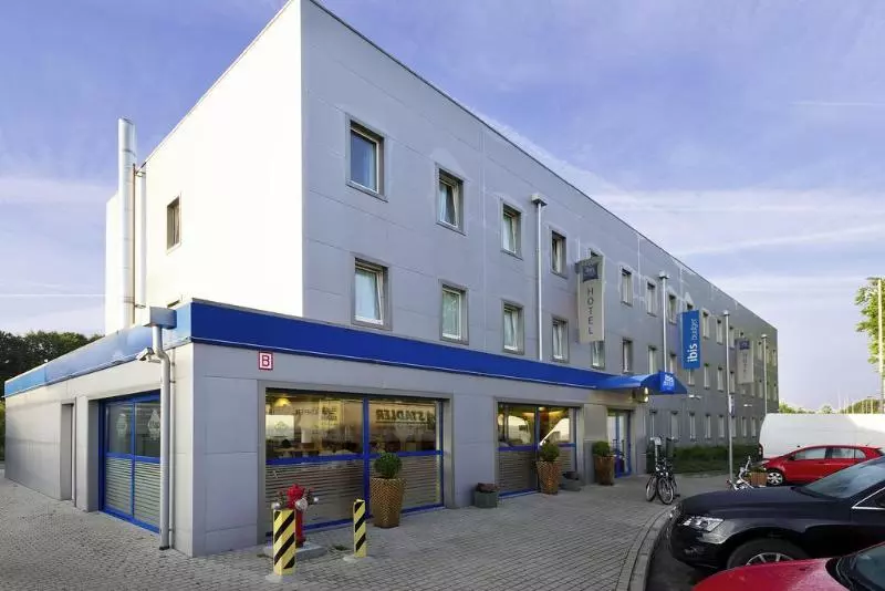 هتل Ibis Budget Aachen Raeren Grenze