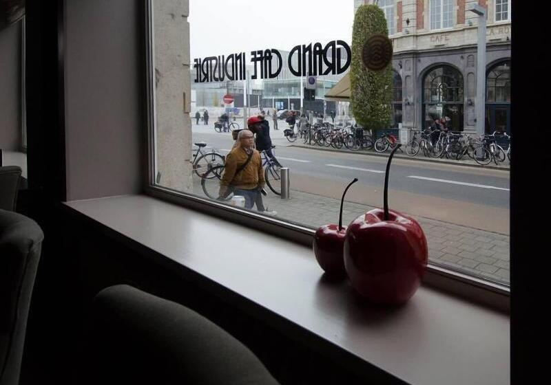 בית מלון כפרי Industrie