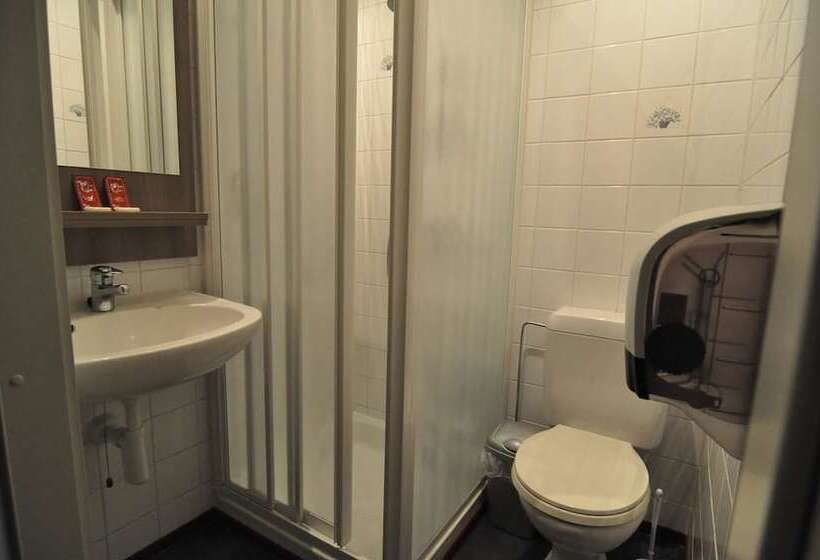 בית מלון כפרי Industrie