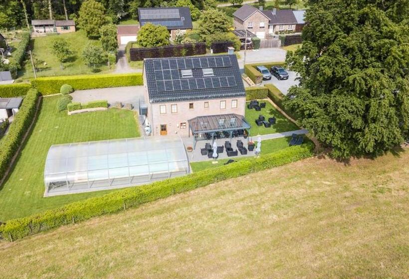 ホテル Logis Hôtel Le Menobu