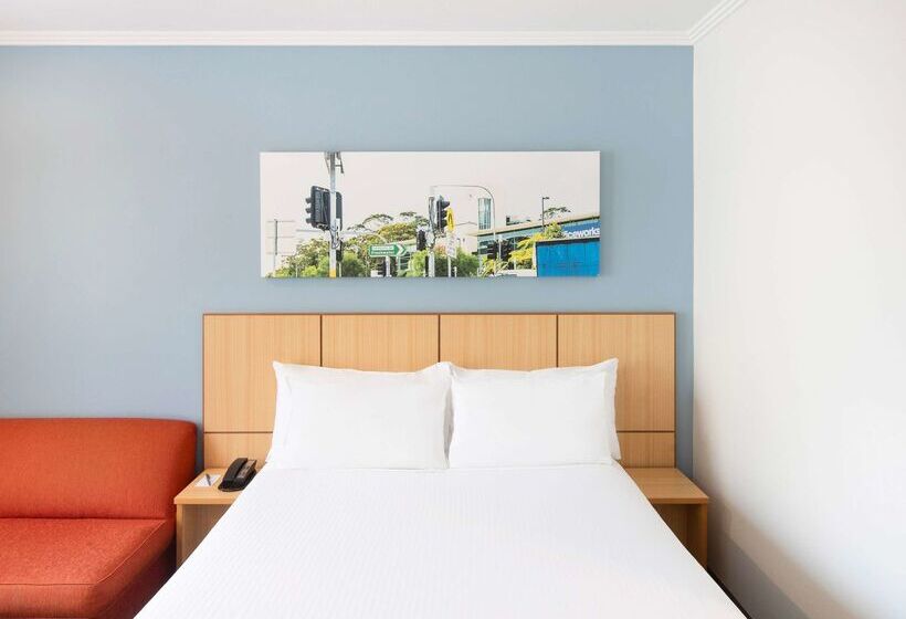 Отель Mercure Sydney Manly Warringah