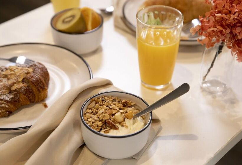 Отель Mercure Sydney Manly Warringah