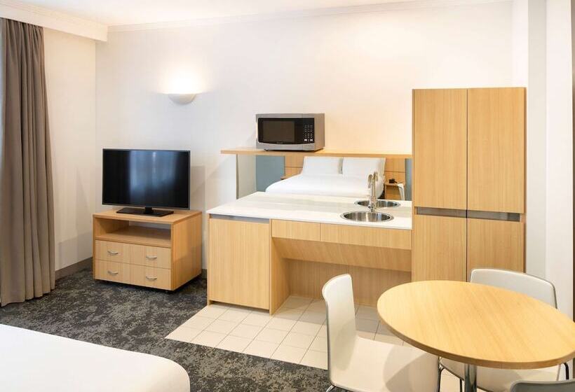 Отель Mercure Sydney Manly Warringah