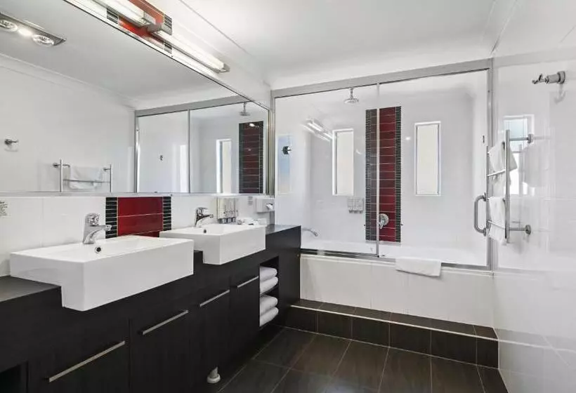 호텔 Platinum International