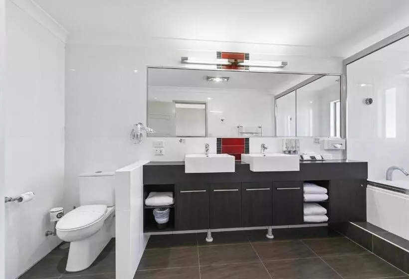 호텔 Platinum International